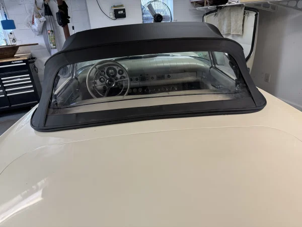 1957 Ford Thunderbird 2-door convertible - Image 9