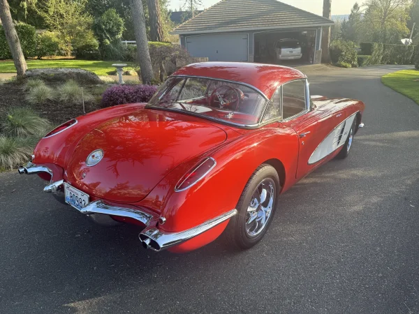 1959 Chevrolet Corvette Convertible With a Ramjet 283 V8 - Image 10