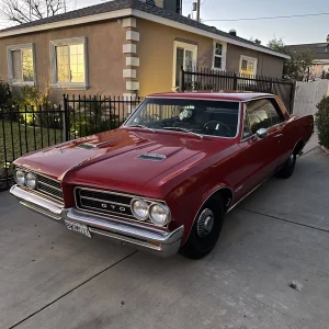 1964 Pontiac GTO Hardtop Coupe 389 CID Tri-Power V8 Bolted