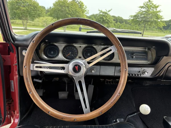 1964 Pontiac GTO Hardtop Coupe - restored award winner - Image 10