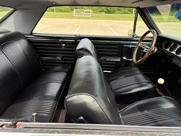 1964 Pontiac GTO Hardtop Coupe - restored award winner - Image 11