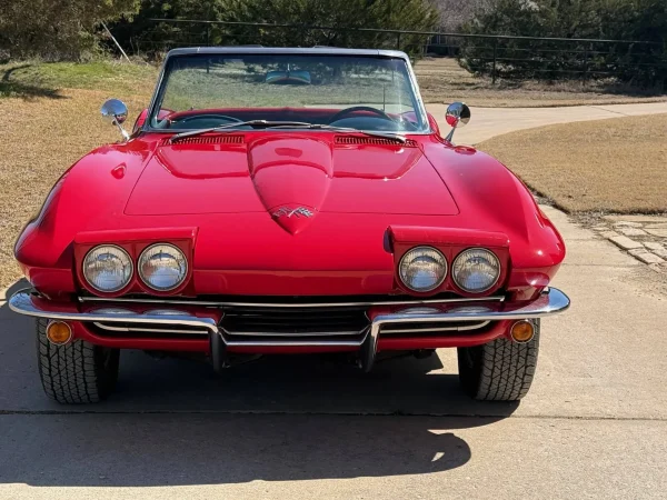 1965 Chevrolet Corvette Sting Ray Convertible With the L76 327/365 V8 - Image 11