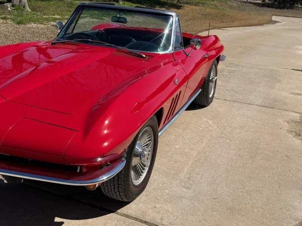1965 Chevrolet Corvette Sting Ray Convertible With the L76 327/365 V8 - Image 14
