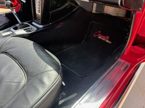 1965 Chevrolet Corvette Sting Ray Convertible With the L76 327/365 V8 - Image 29