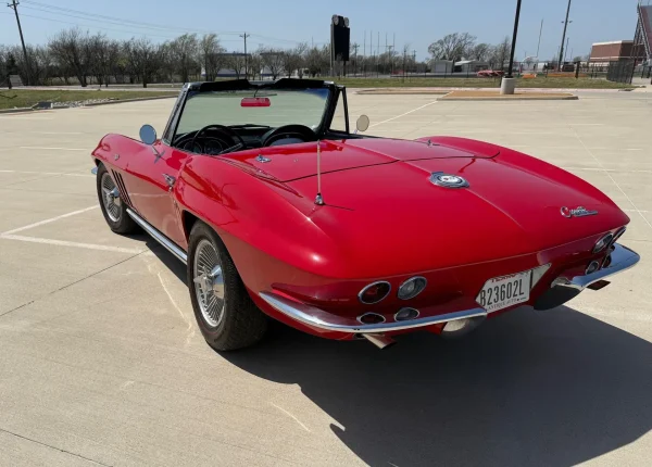 1965 Chevrolet Corvette Sting Ray Convertible With the L76 327/365 V8 - Image 7
