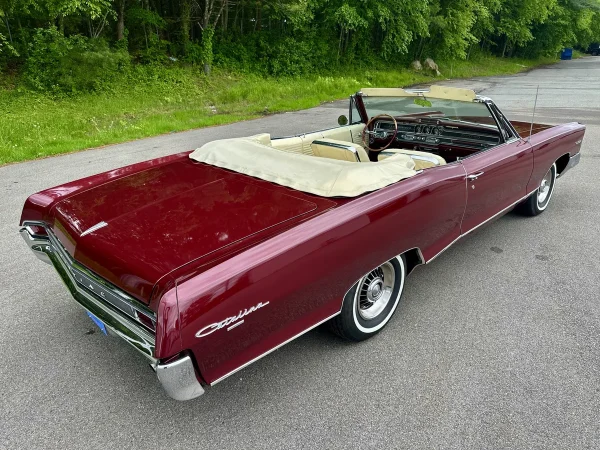 1965 Pontiac Catalina Ventura Convertible - Image 13