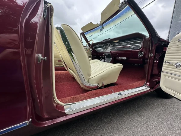1965 Pontiac Catalina Ventura Convertible - Image 53