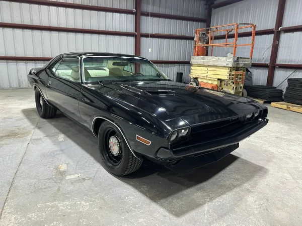 1970 Dodge Challenger - Image 13