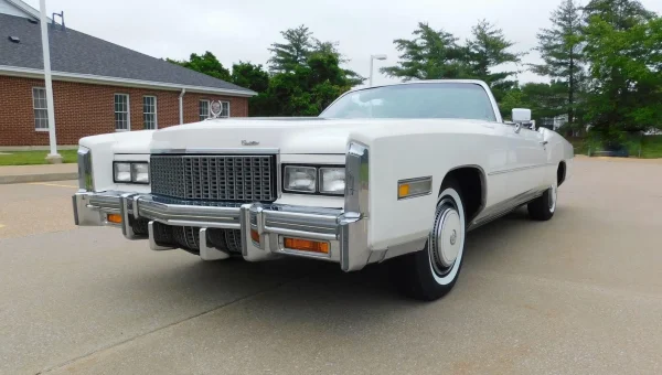 1976 Cadillac Eldorado - Image 23