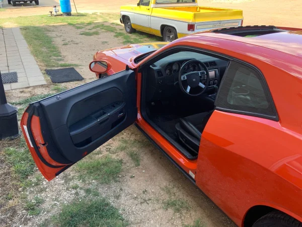 2008 Dodge Challenger SRT8 - Image 16