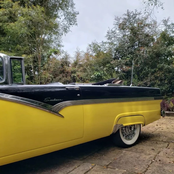 Restored 1956 Ford Fairlane Sunliner Convertible - Image 27