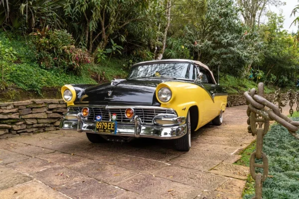Restored 1956 Ford Fairlane Sunliner Convertible - Image 6